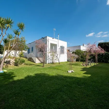 Mary Santisidoro Nordsudcasavacanza Villa