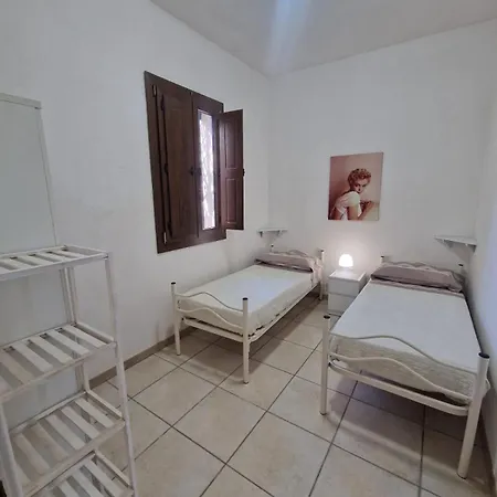 Mary Santisidoro Nordsudcasavacanza Villa Torre Squillace